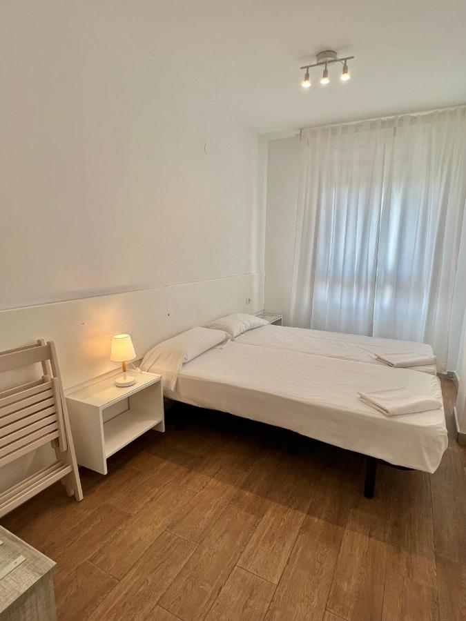 Apartamentos Centro Benicasim Беникасим Экстерьер фото